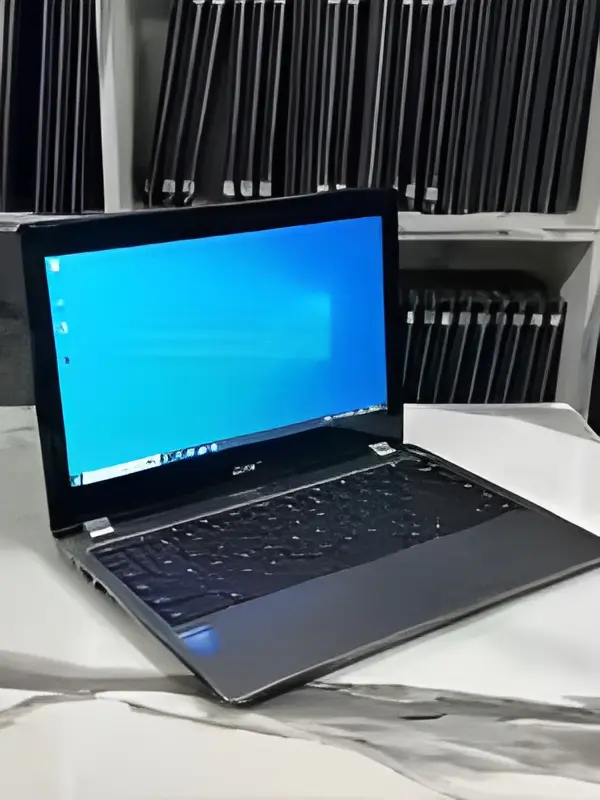 Laptop